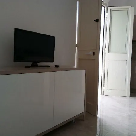 Lucy Apartment Torre Lapillo